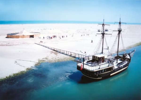 Balade en mer en bateau pirate